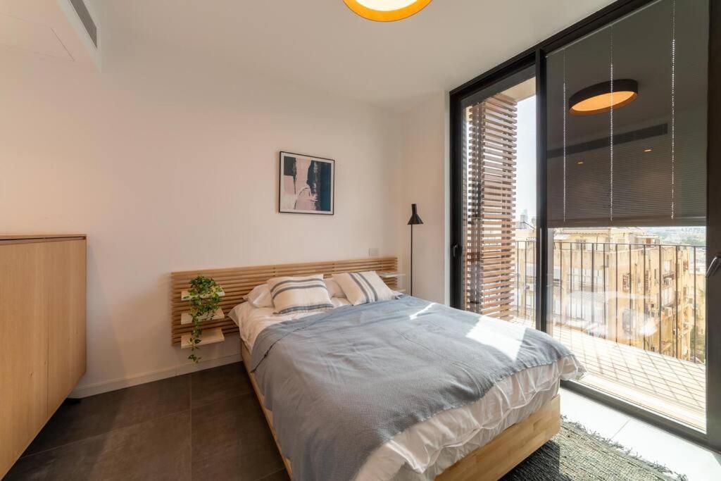 Amazing Penthouse On Gordon Beach 8 Guests Tel Aviv Eksteriør bilde